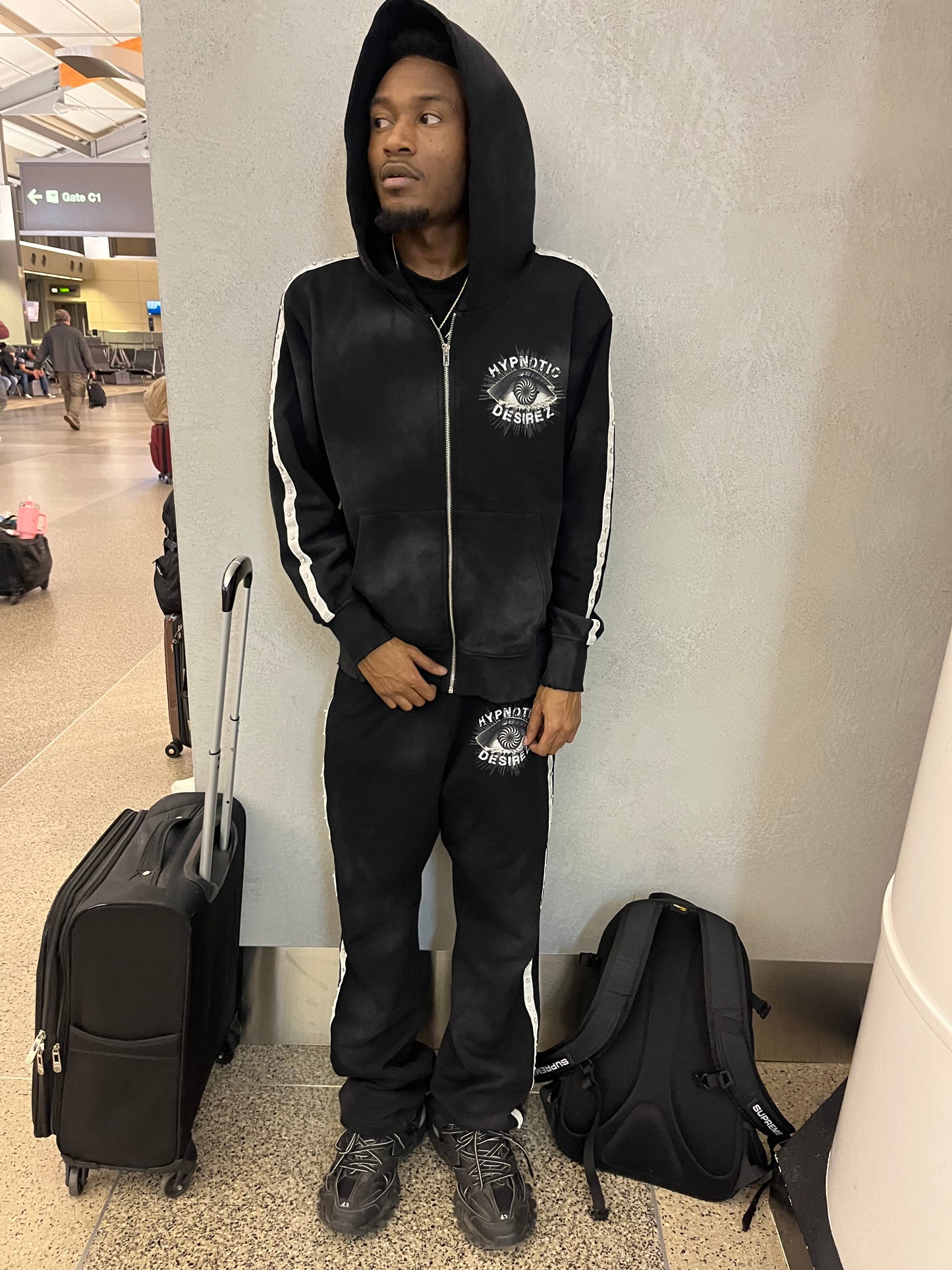 "EYE TO TRUE DESIRE "SWEATS"