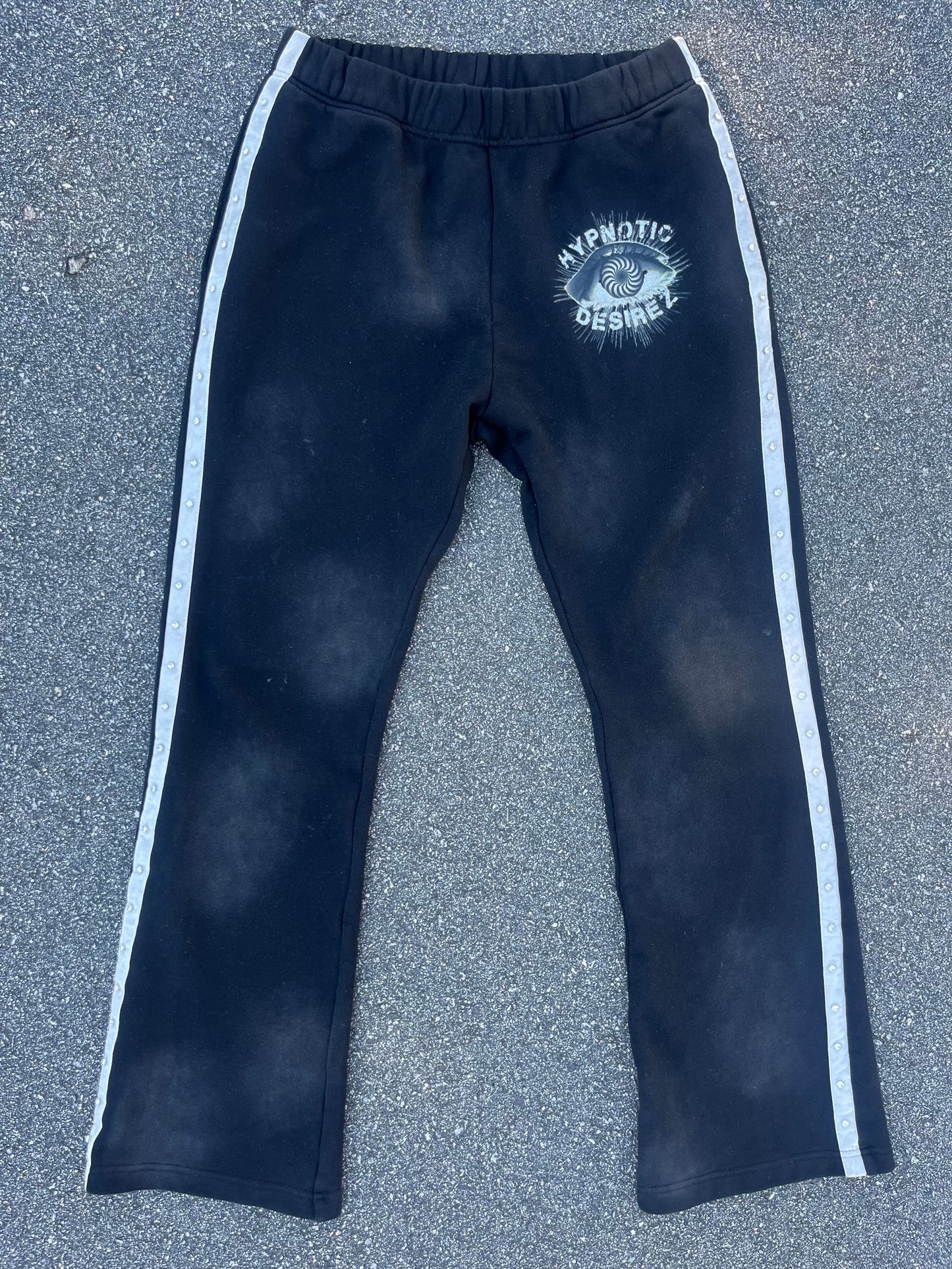 "EYE TO TRUE DESIRE "SWEATS"